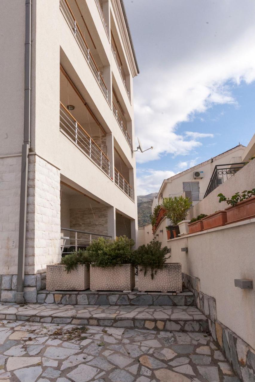 Apartment-Hotel Vila Petrovic-Becici Budva Exterior photo
