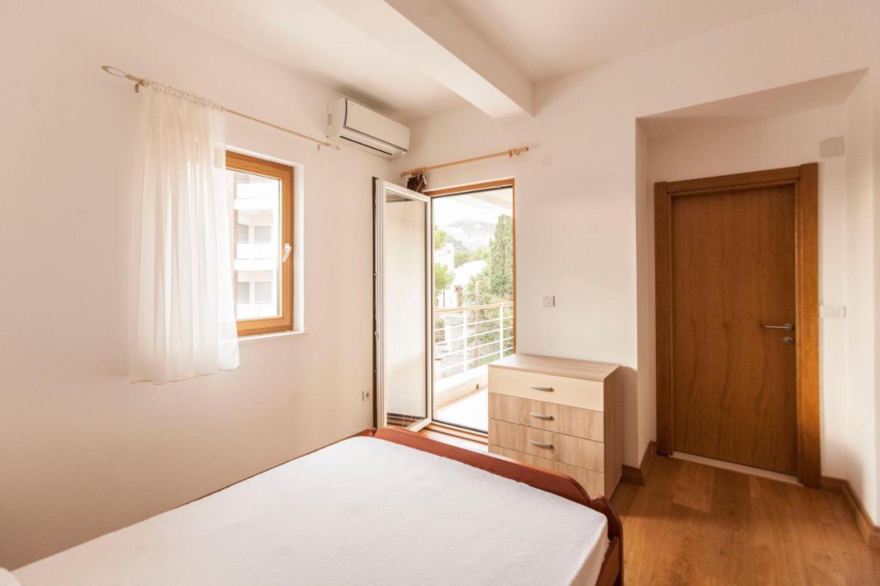 Apartment-Hotel Vila Petrovic-Becici Budva Exterior photo